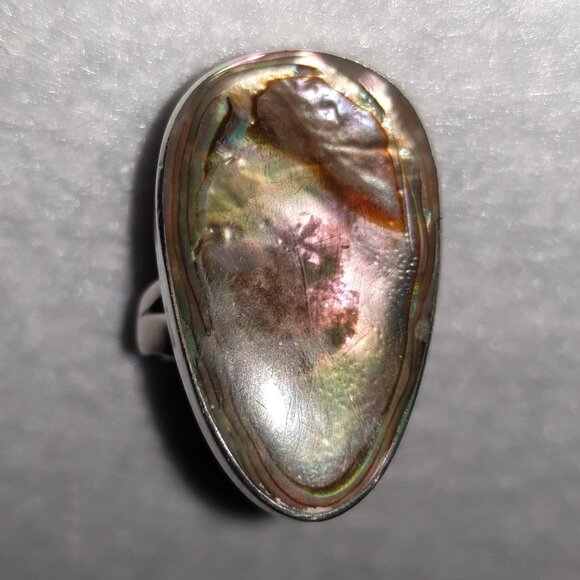 Bold Vintage Natural Blackfoot Rainbow Abalone Sterling Silver Statement Ring - Picture 3 of 14